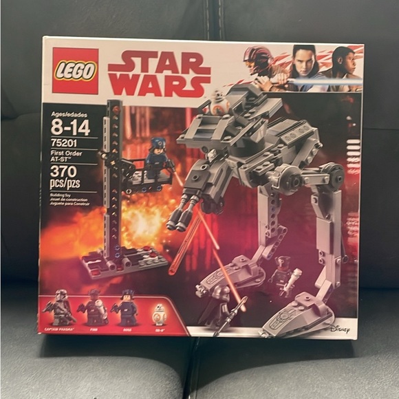 LEGO Star Wars 75201 First Order AT-ST Retired Set New In Sealed Box - Picture 5 of 6